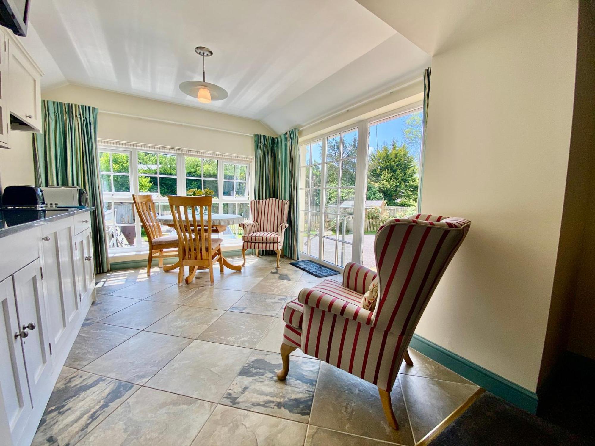 Lynwood House Bed And Breakfast Tregoney ภายนอก รูปภาพ